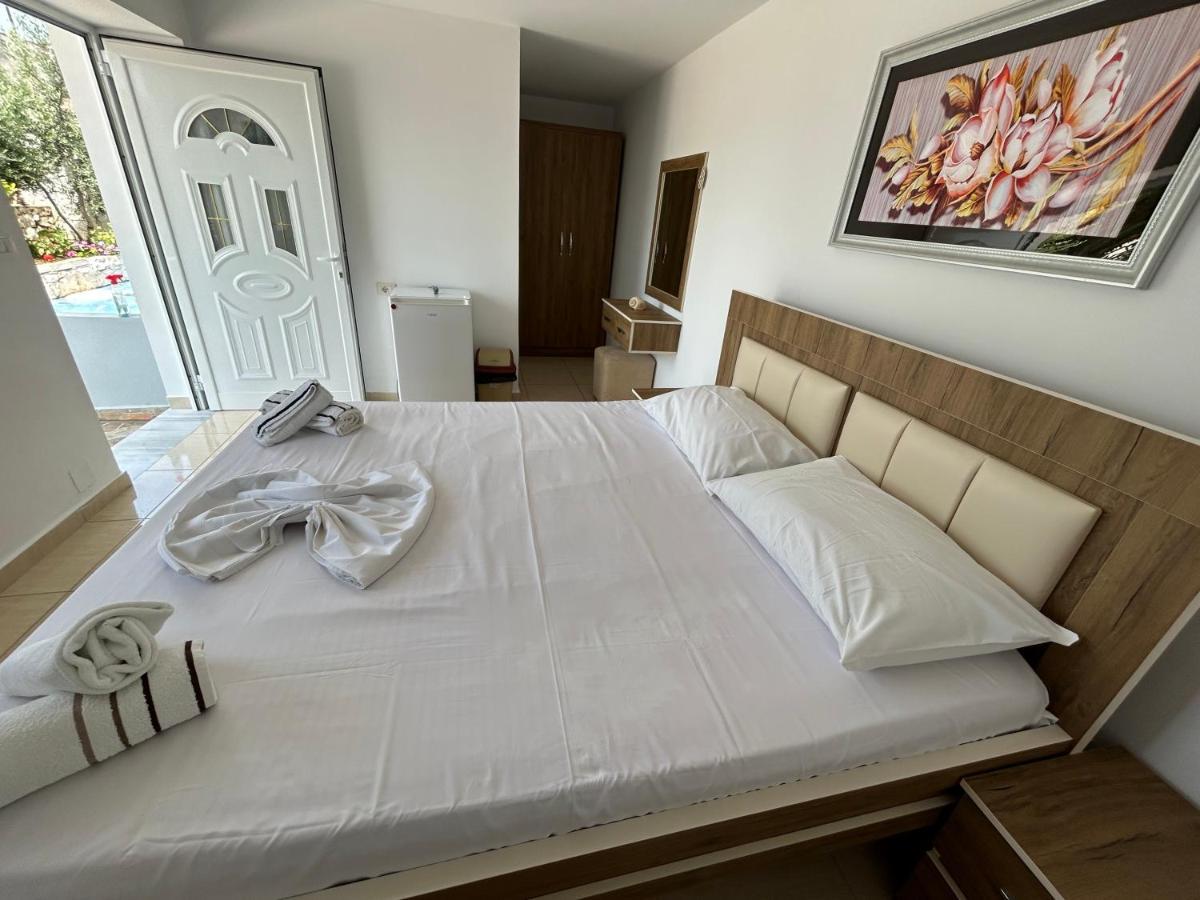 Eri Rooms Sarandë Eksteriør bilde