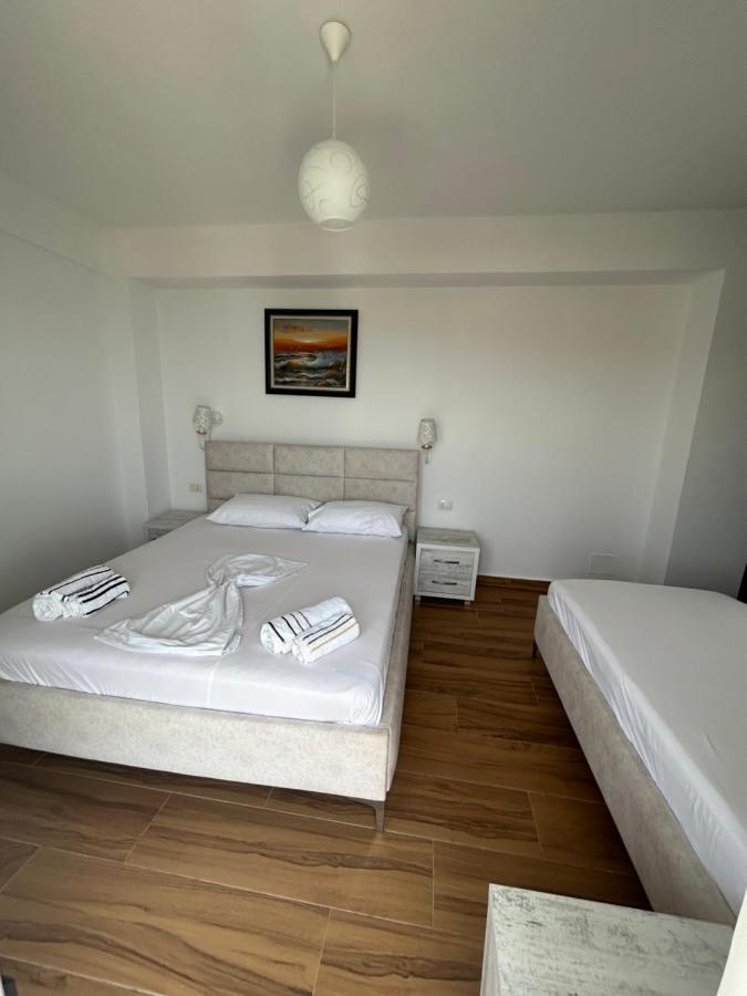 Eri Rooms Sarandë Eksteriør bilde