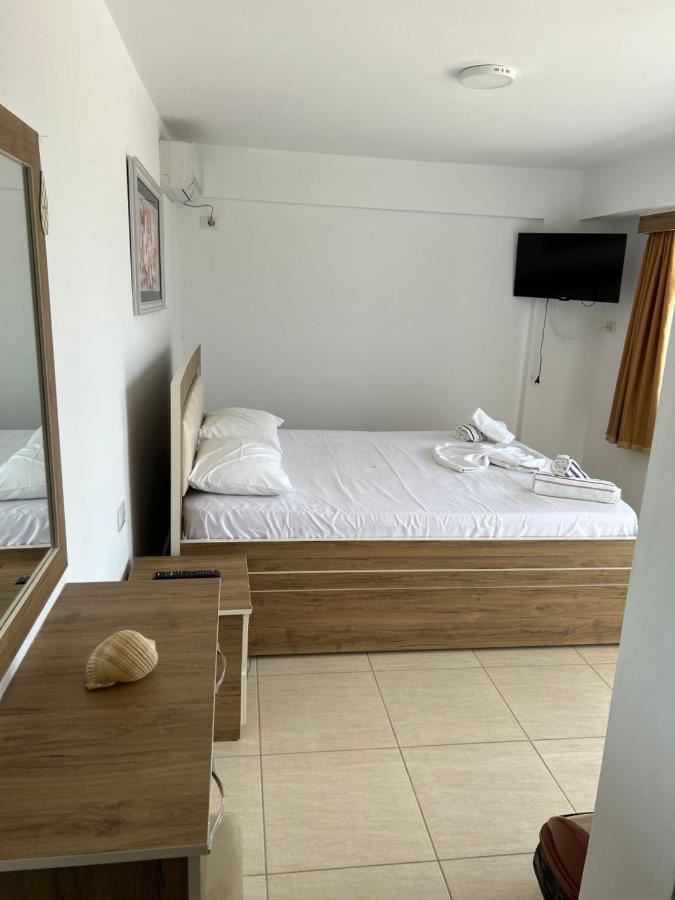 Eri Rooms Sarandë Eksteriør bilde