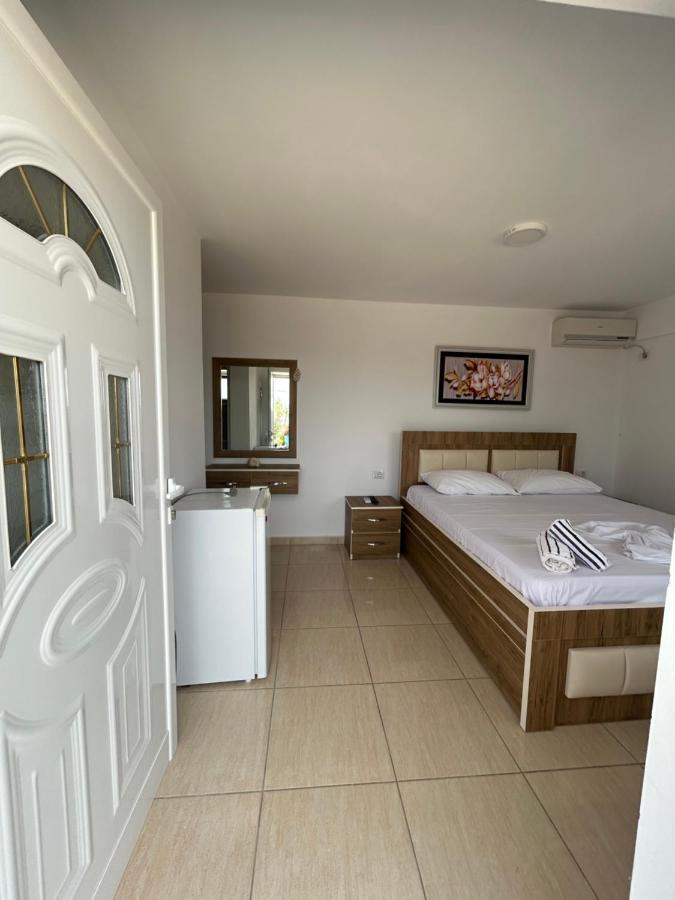 Eri Rooms Sarandë Eksteriør bilde