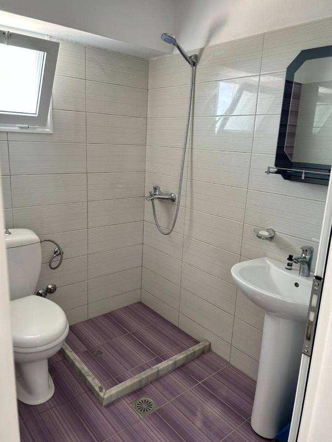 Eri Rooms Sarandë Eksteriør bilde