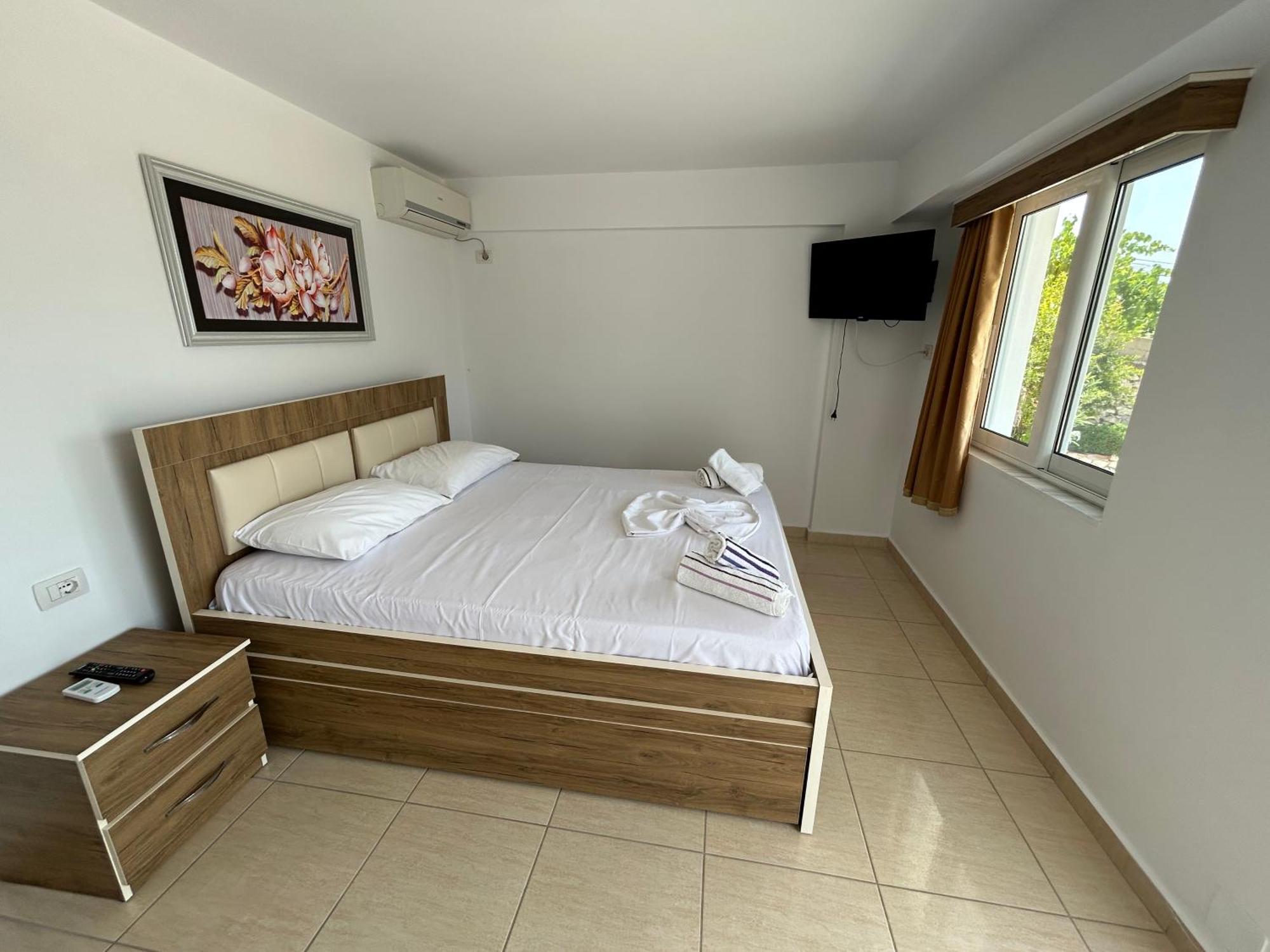 Eri Rooms Sarandë Eksteriør bilde