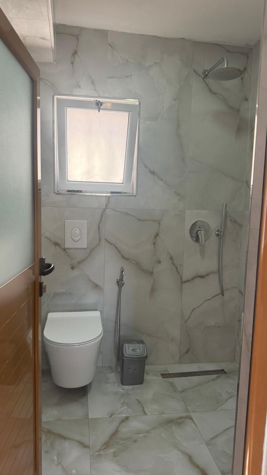 Eri Rooms Sarandë Eksteriør bilde